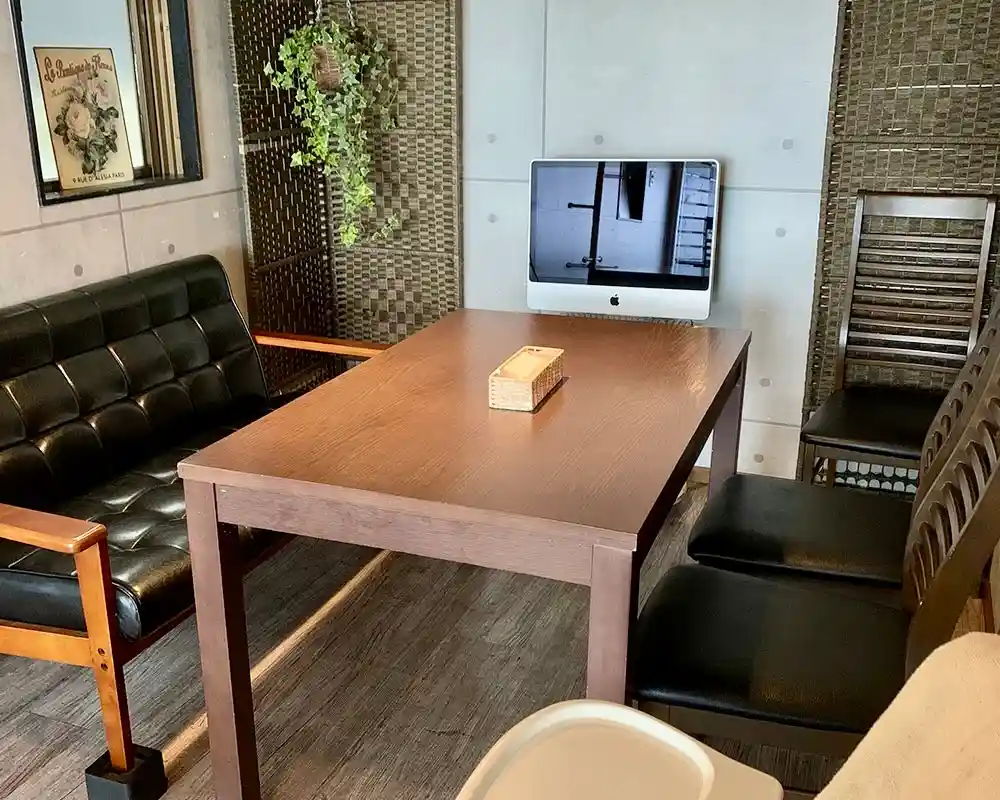 ベジフルランチカフェ (Vegeful Lunch Cafe)内装