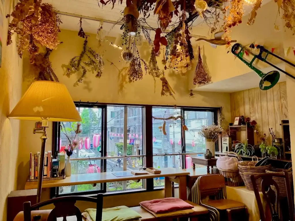 meu nota（メウノータ）内装