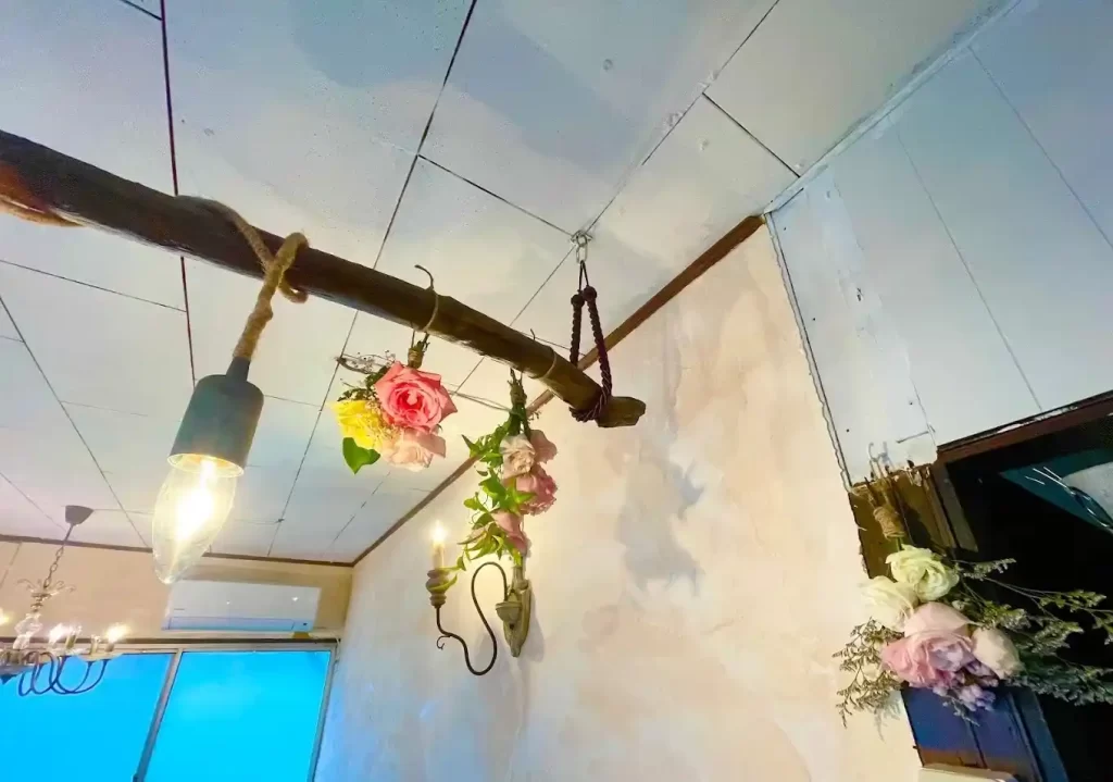 Yam Kitchen（ヤムキッチン）のカレーの内装