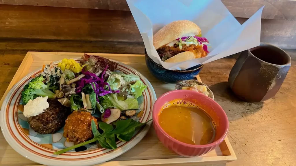 船出屋（Veggie食堂）の料理