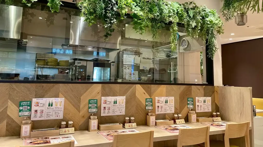 RUCY+R(ルーシープラスアール)横浜ジョイナス店の内装