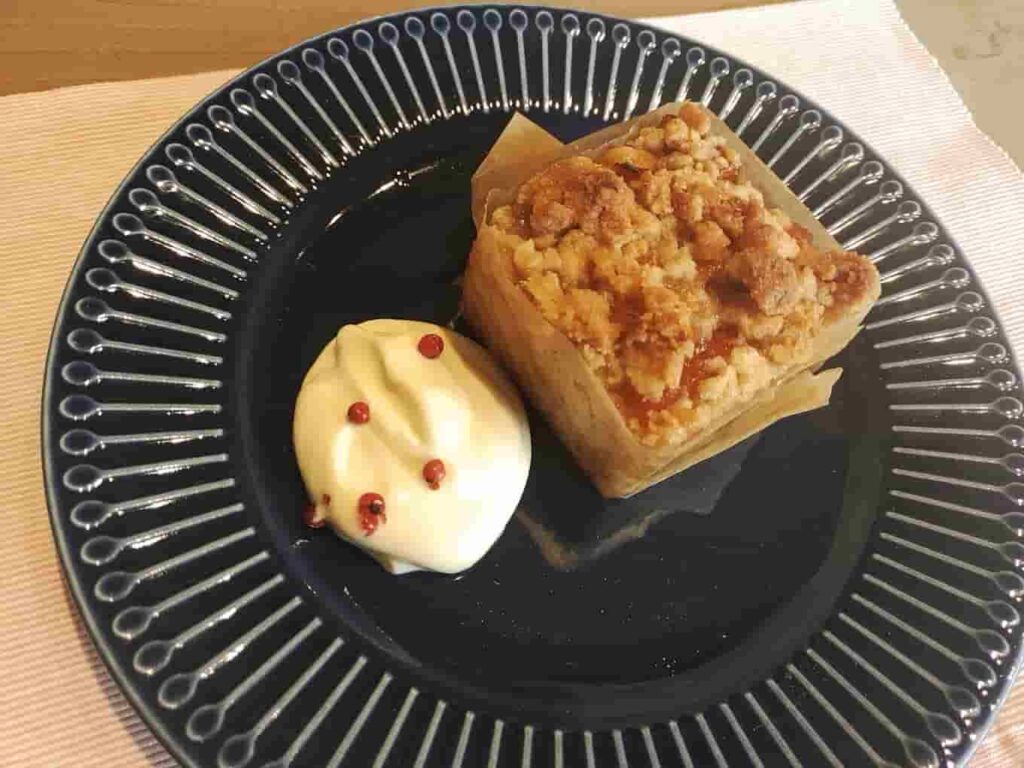 ハリダーサ食堂のケーキ