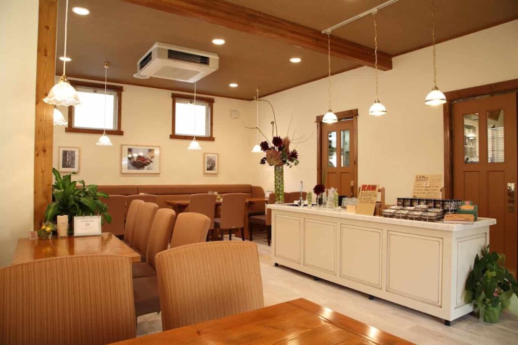 VEGECAFE LOTUS（ベジカフェロータス）