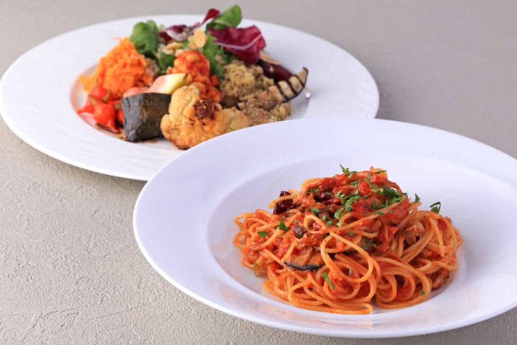 CAFE&DINING EAST (カフェ&ダイニングイースト)