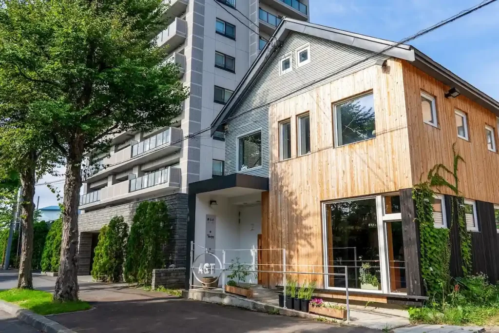 Agt（あじと）外観