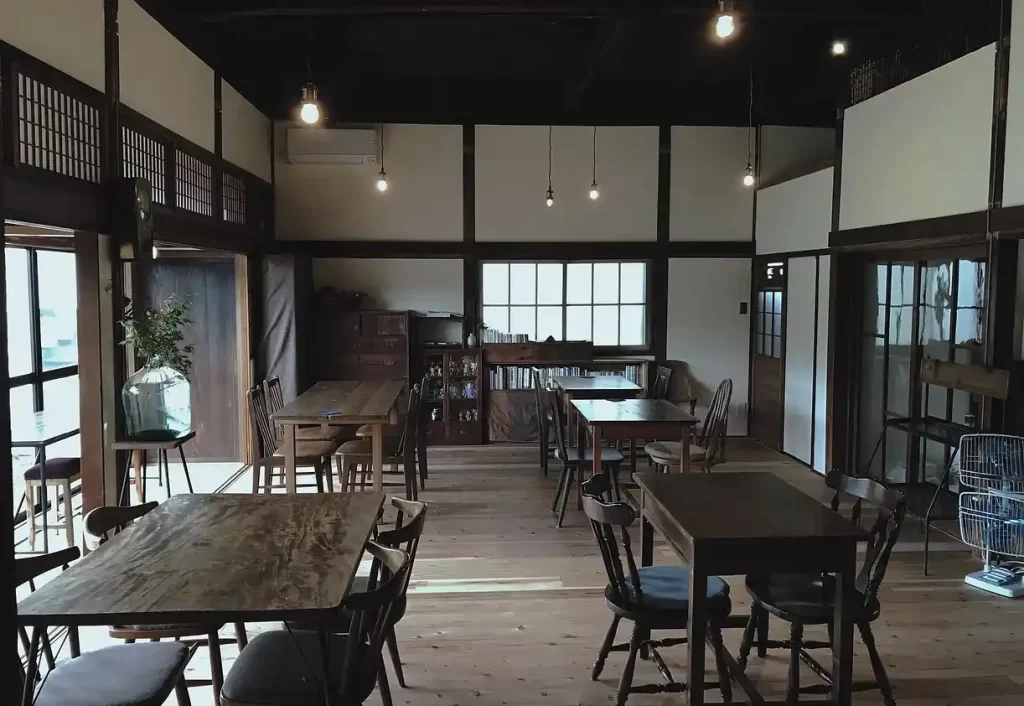 厩戸 -umayado-の内装