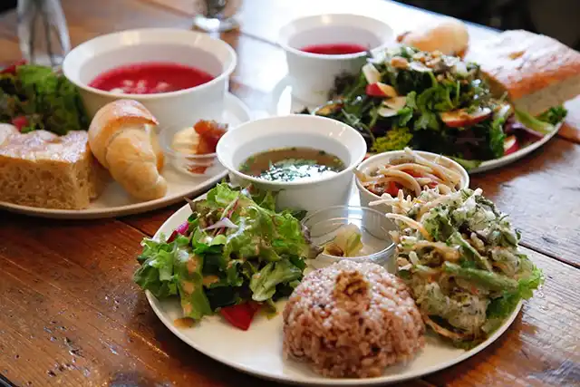 アラスカ ツヴァイの料理