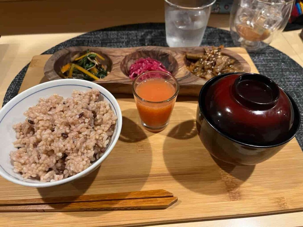 Plant-Based Cafe PEACH