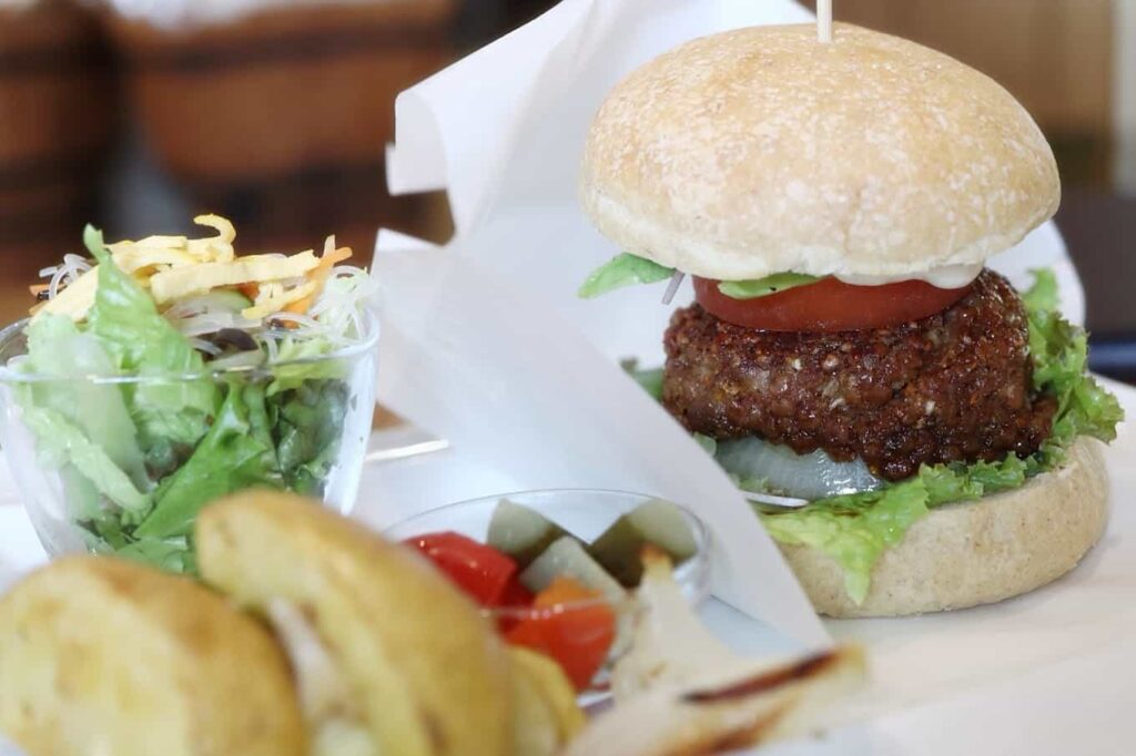 VEGECAFE LOTUS（ベジカフェロータス）