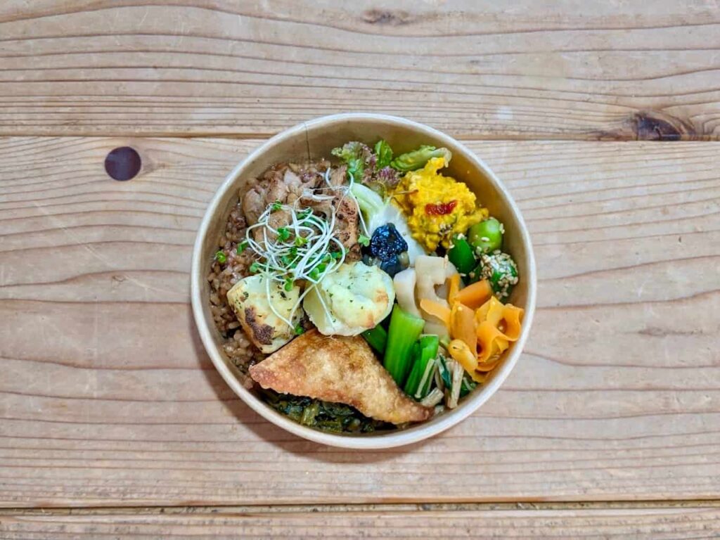 精進カフェ宙 sora