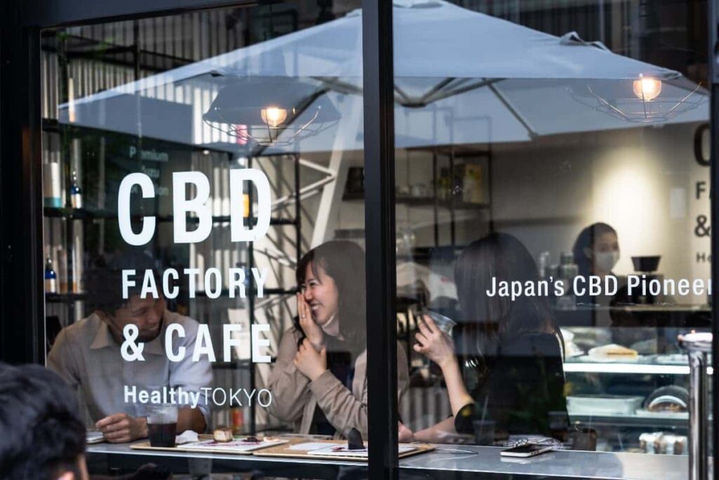 HealthyTOKYO CBDショップ＆カフェ 新宿マルイ本館