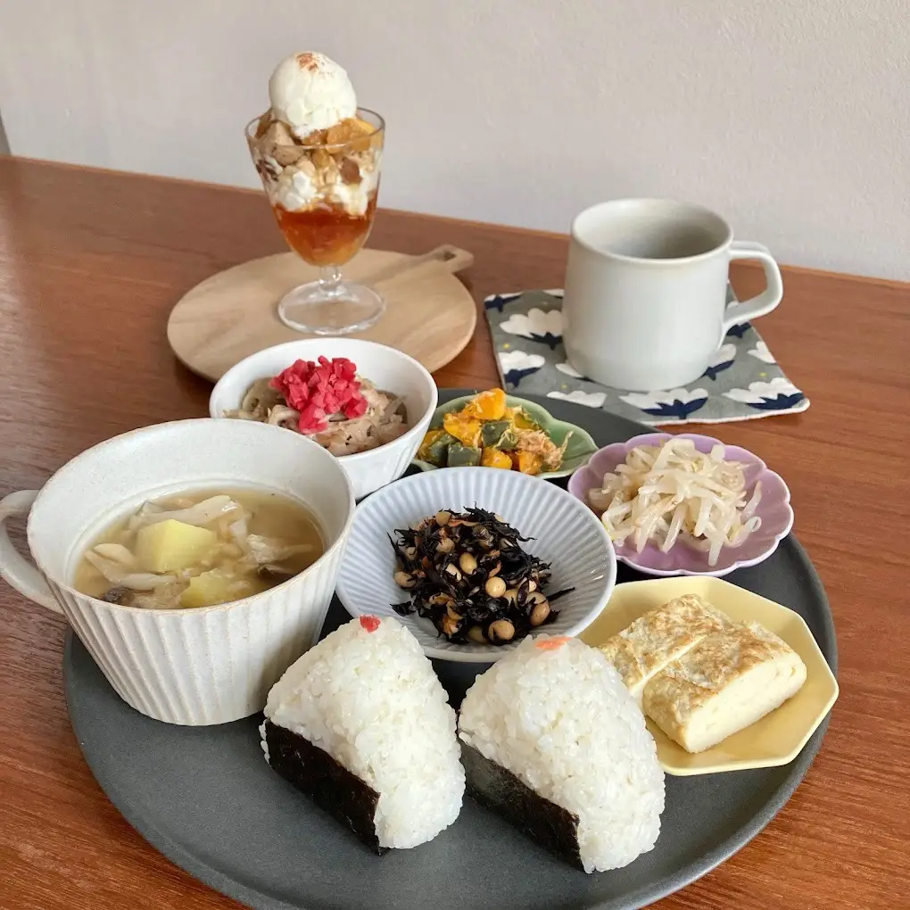 自然栽培米おにぎりCafe178ミヤノサワ