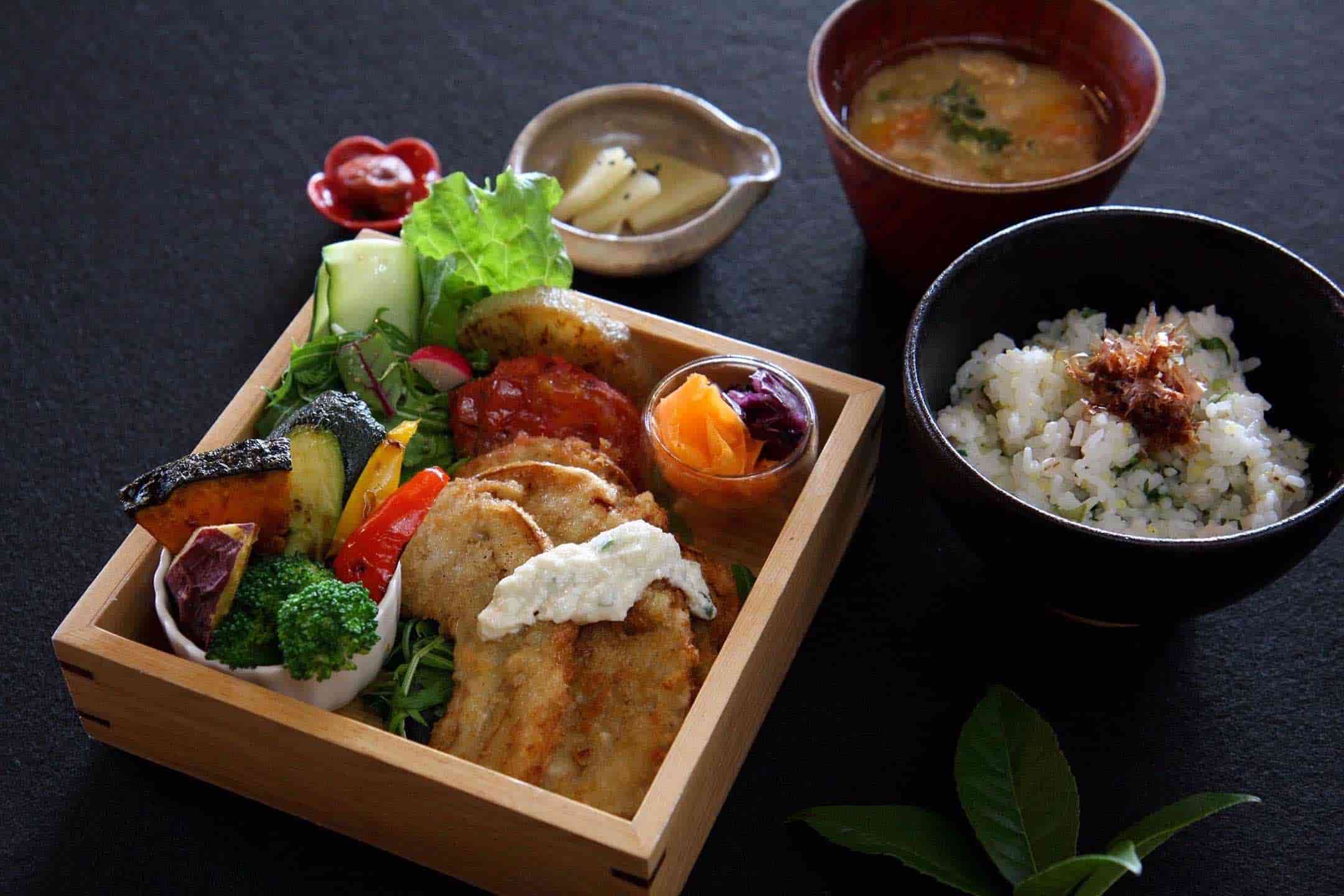 蒲生茶廊zenzaiマルヤガーデンズ店のヴィーガンランチ