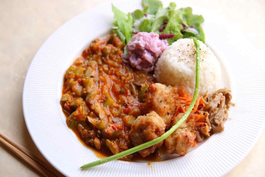 Cafe & Shop Chill Out