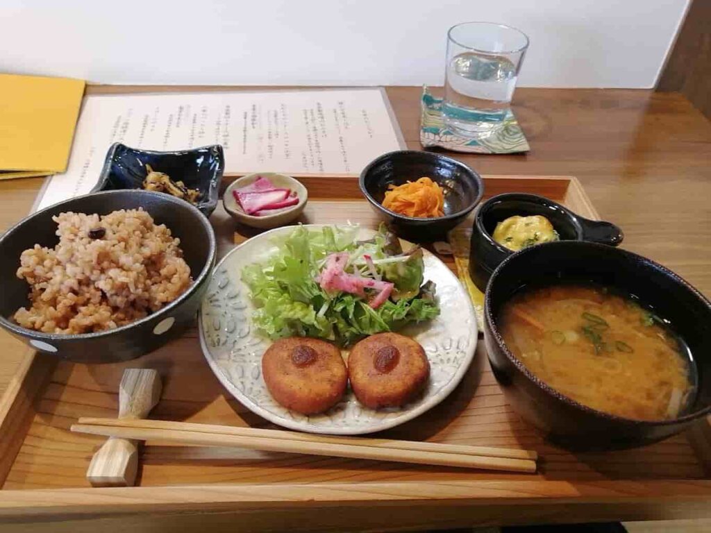 おこめ食堂なごみ