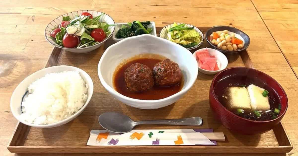 Natural & Organic Cafe RISE