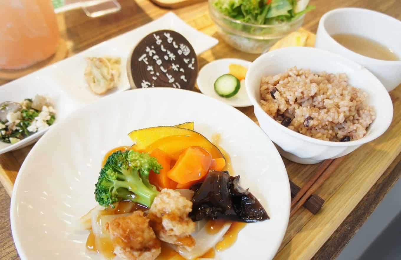 natural kitchen めだか 2号店