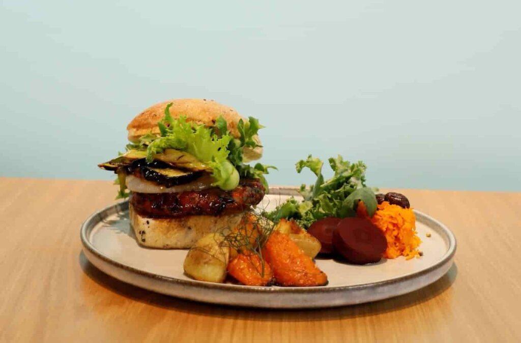 came came 30 CAFE & BURGER