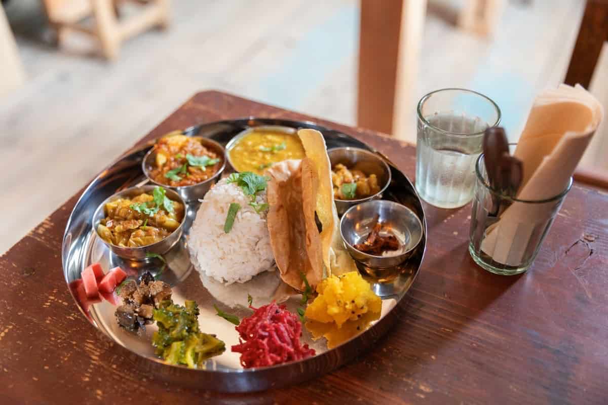焼菓子とインドカレー うぐいす