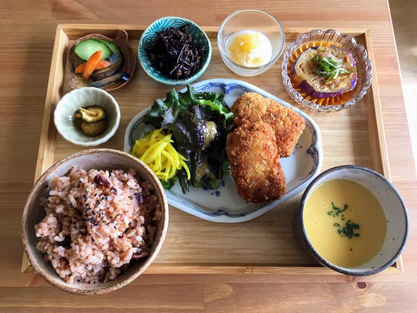 発酵食堂 ろじうら