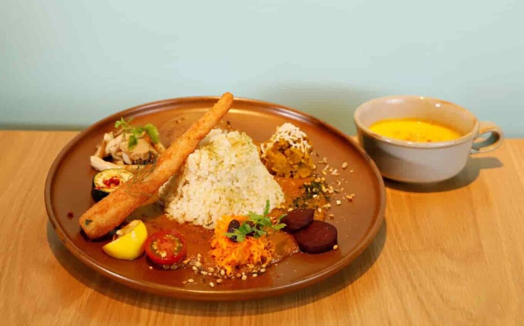 came came 30 CAFE & BURGER